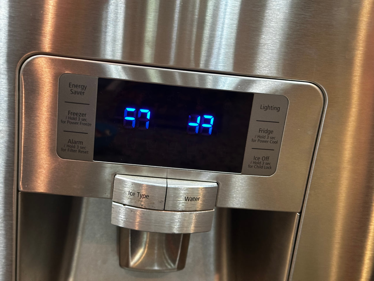 refrigerator repair by professional appliance technician